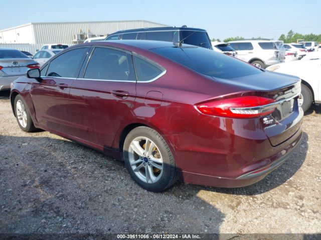 Photo 2 VIN: 3FA6P0HD8JR217512 - FORD FUSION 