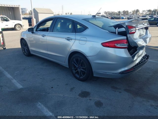 Photo 2 VIN: 3FA6P0HD8JR232592 - FORD FUSION 