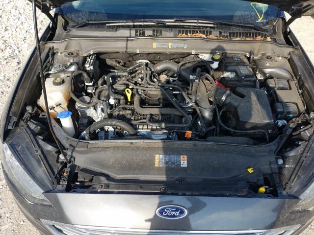 Photo 6 VIN: 3FA6P0HD8JR279900 - FORD FUSION SE 