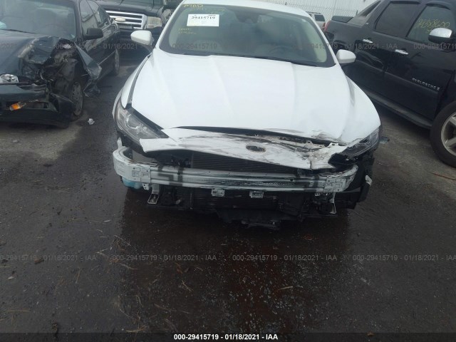 Photo 5 VIN: 3FA6P0HD8KR112468 - FORD FUSION 