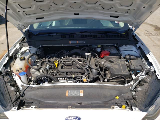 Photo 6 VIN: 3FA6P0HD8KR127343 - FORD FUSION SE 