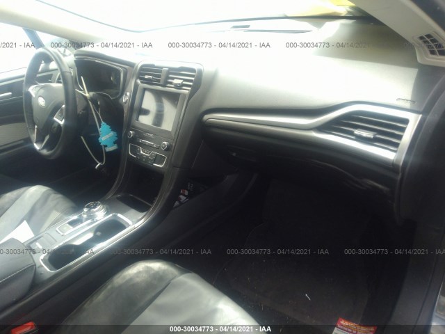 Photo 4 VIN: 3FA6P0HD8KR179104 - FORD FUSION 