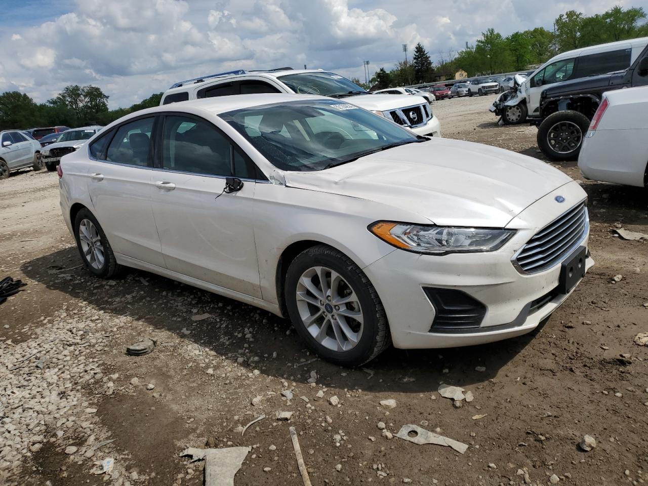 Photo 3 VIN: 3FA6P0HD8LR134116 - FORD FUSION 