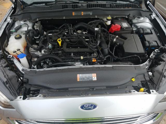 Photo 6 VIN: 3FA6P0HD8LR134813 - FORD FUSION SE 