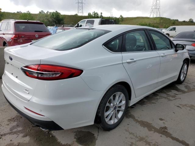 Photo 2 VIN: 3FA6P0HD8LR191402 - FORD FUSION SE 