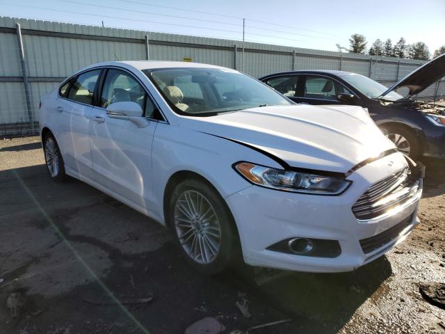 Photo 3 VIN: 3FA6P0HD9ER117456 - FORD FUSION 