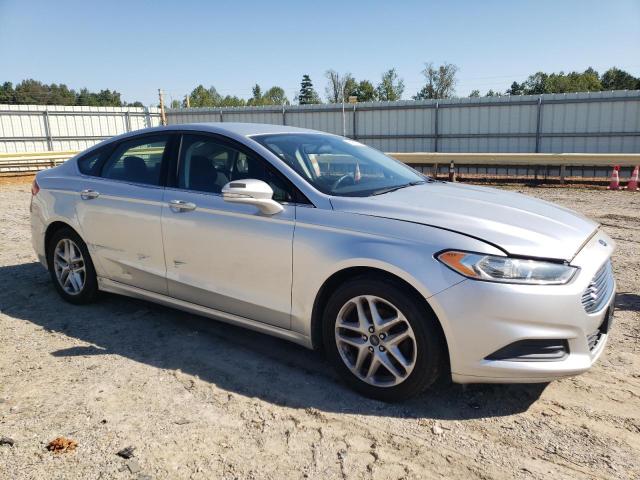 Photo 3 VIN: 3FA6P0HD9ER186468 - FORD FUSION SE 