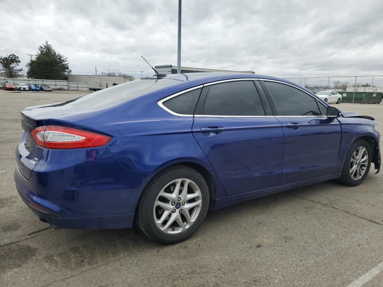 Photo 2 VIN: 3FA6P0HD9ER187460 - FORD FUSION 