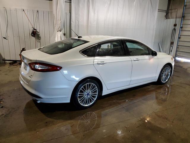 Photo 2 VIN: 3FA6P0HD9ER210218 - FORD FUSION SE 