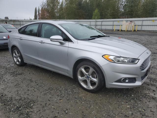 Photo 3 VIN: 3FA6P0HD9ER257152 - FORD FUSION SE 