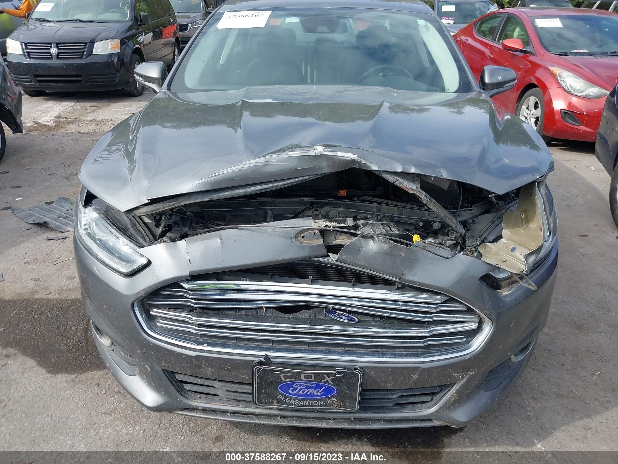 Photo 5 VIN: 3FA6P0HD9ER267227 - FORD FUSION 