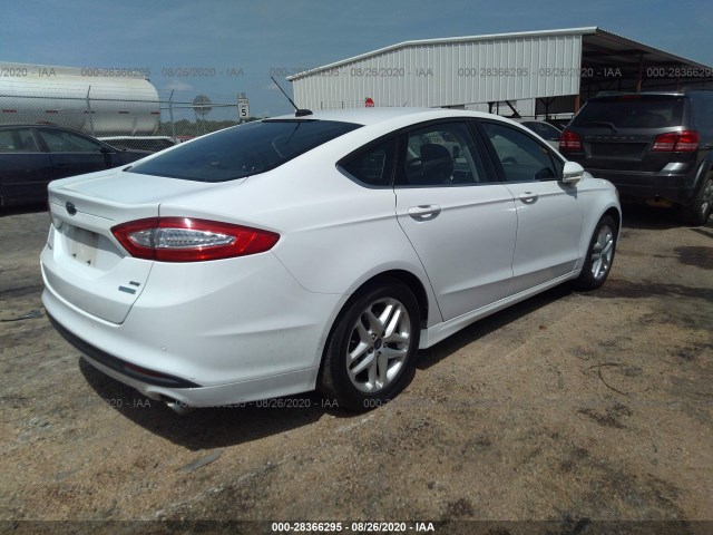 Photo 3 VIN: 3FA6P0HD9ER273111 - FORD FUSION 