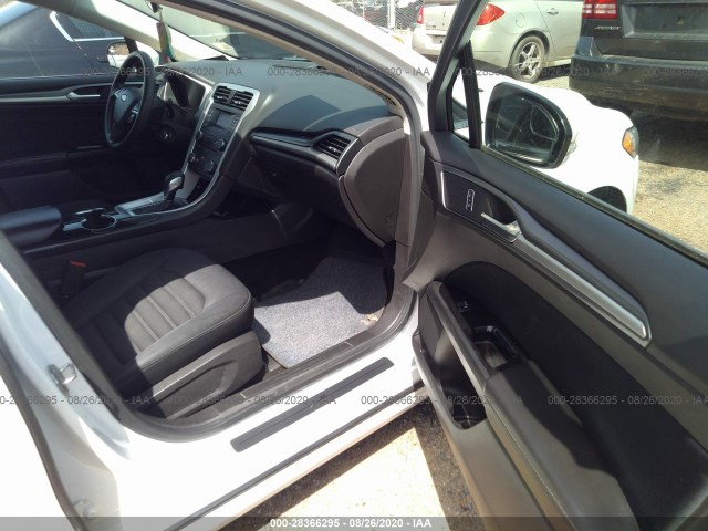 Photo 4 VIN: 3FA6P0HD9ER273111 - FORD FUSION 