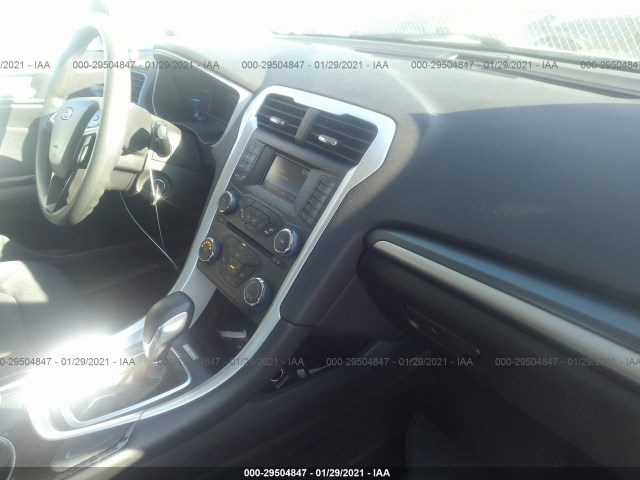 Photo 4 VIN: 3FA6P0HD9FR104028 - FORD FUSION 