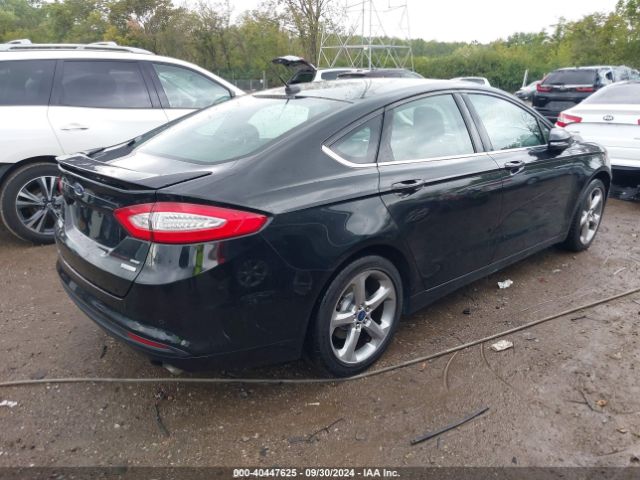 Photo 3 VIN: 3FA6P0HD9FR111593 - FORD FUSION 