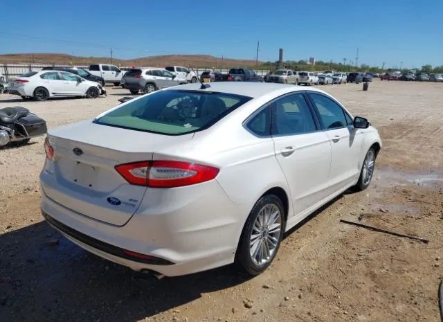 Photo 3 VIN: 3FA6P0HD9FR127826 - FORD FUSION 