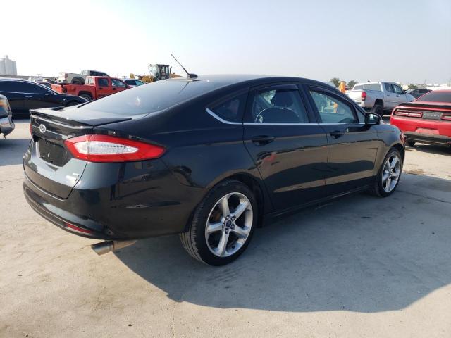 Photo 2 VIN: 3FA6P0HD9FR307372 - FORD FUSION SE 