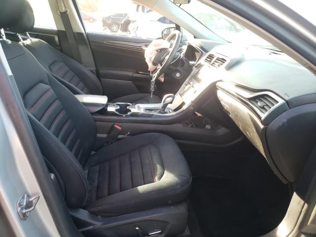 Photo 4 VIN: 3FA6P0HD9GR130002 - FORD FUSION SE 