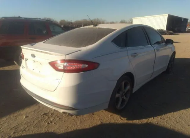 Photo 3 VIN: 3FA6P0HD9GR136270 - FORD FUSION 