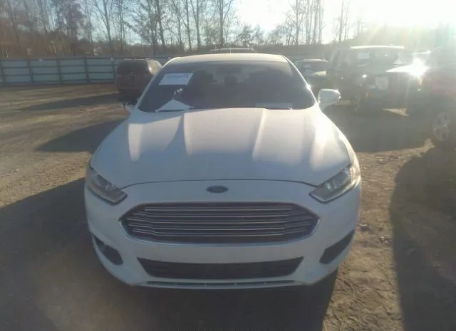 Photo 5 VIN: 3FA6P0HD9GR136270 - FORD FUSION 