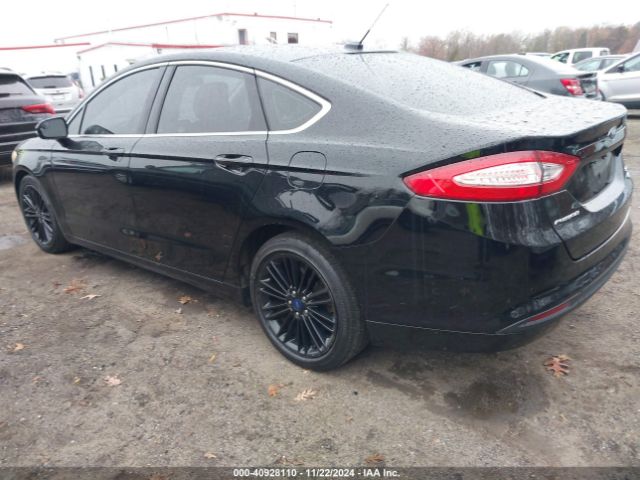 Photo 2 VIN: 3FA6P0HD9GR190555 - FORD FUSION 