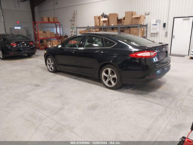 Photo 2 VIN: 3FA6P0HD9GR219357 - FORD FUSION 