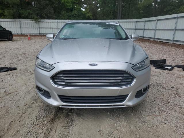 Photo 4 VIN: 3FA6P0HD9GR274357 - FORD FUSION SE 