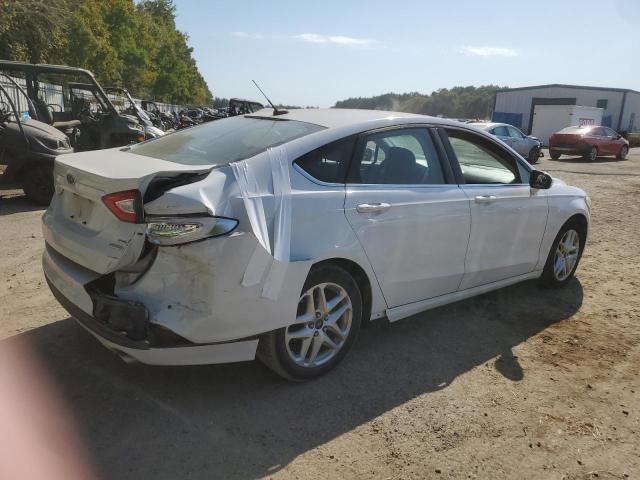 Photo 2 VIN: 3FA6P0HD9GR287691 - FORD FUSION SE 