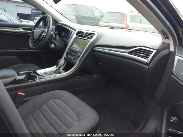 Photo 4 VIN: 3FA6P0HD9GR316512 - FORD FUSION 