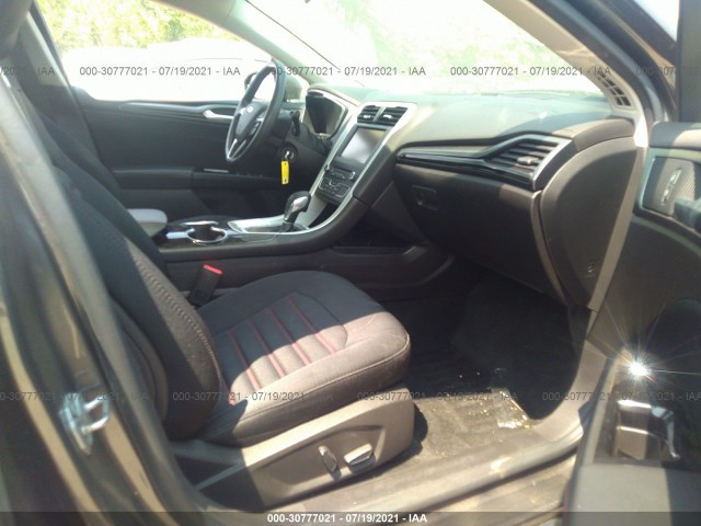 Photo 4 VIN: 3FA6P0HD9GR355777 - FORD FUSION 