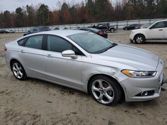 Photo 3 VIN: 3FA6P0HD9GR398953 - FORD FUSION 