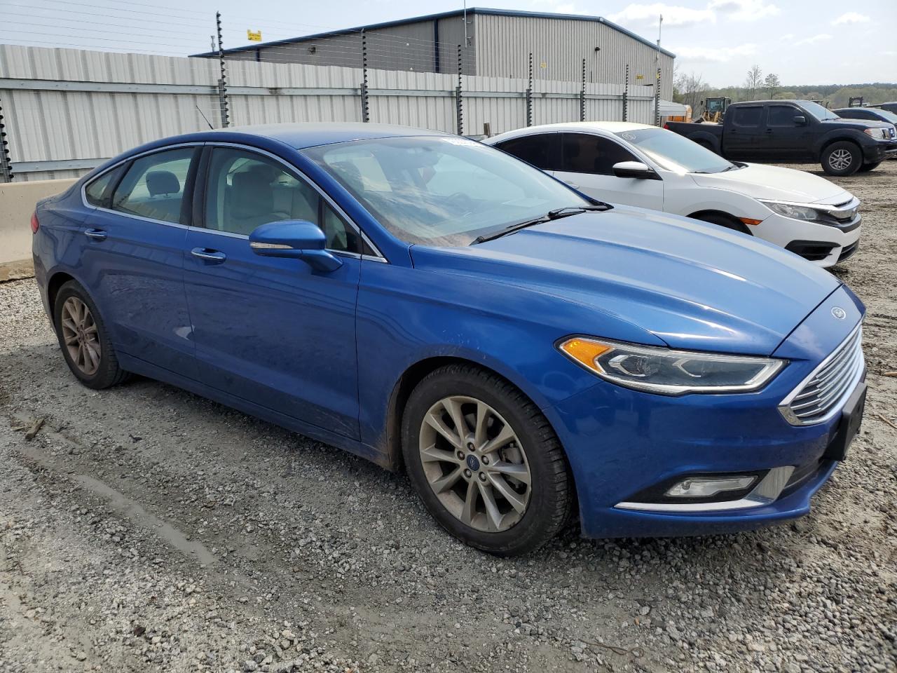 Photo 3 VIN: 3FA6P0HD9HR114240 - FORD FUSION 