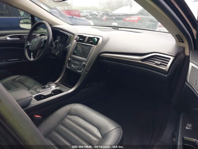 Photo 4 VIN: 3FA6P0HD9HR174163 - FORD FUSION 