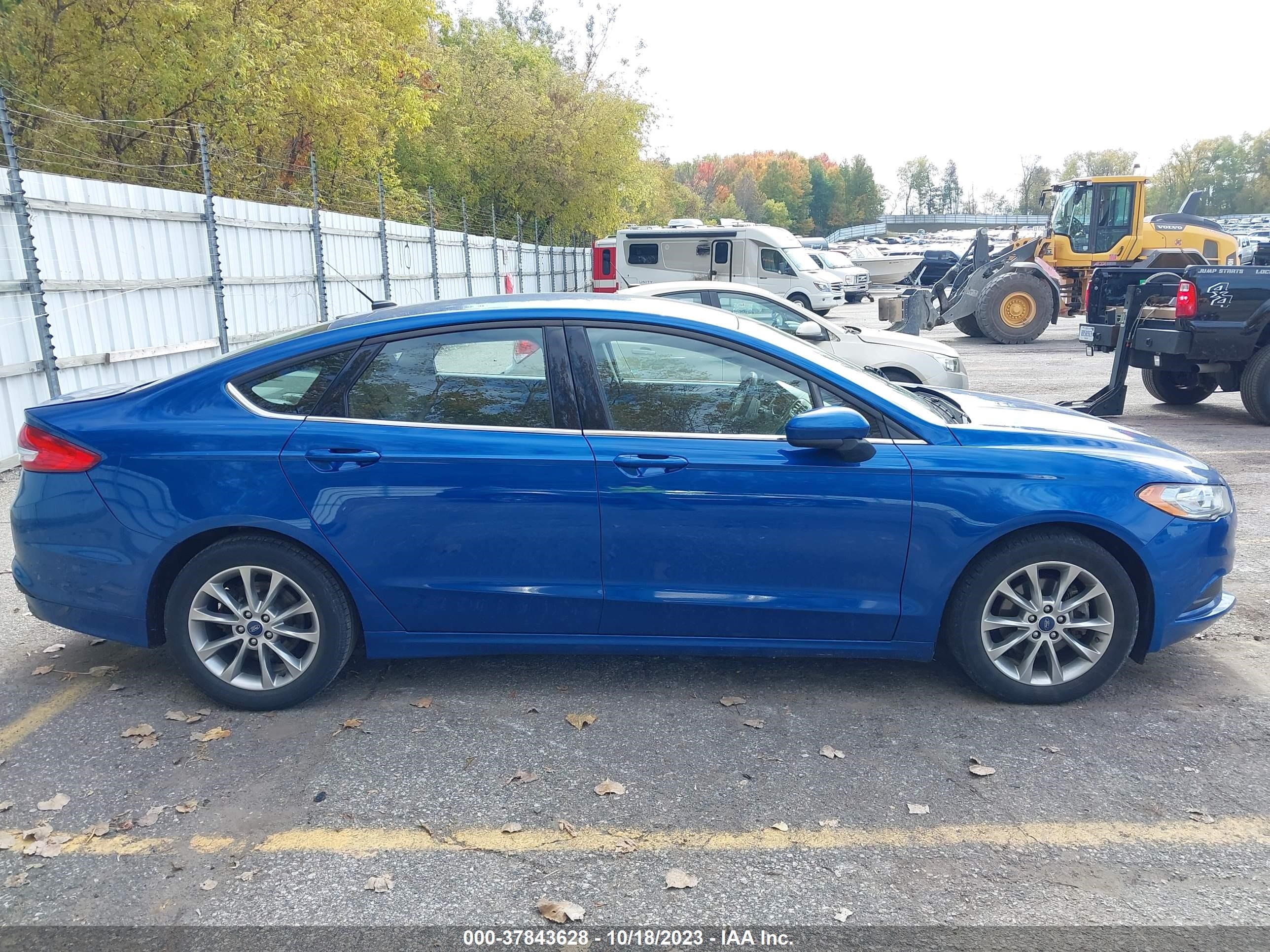 Photo 12 VIN: 3FA6P0HD9HR310937 - FORD FUSION 