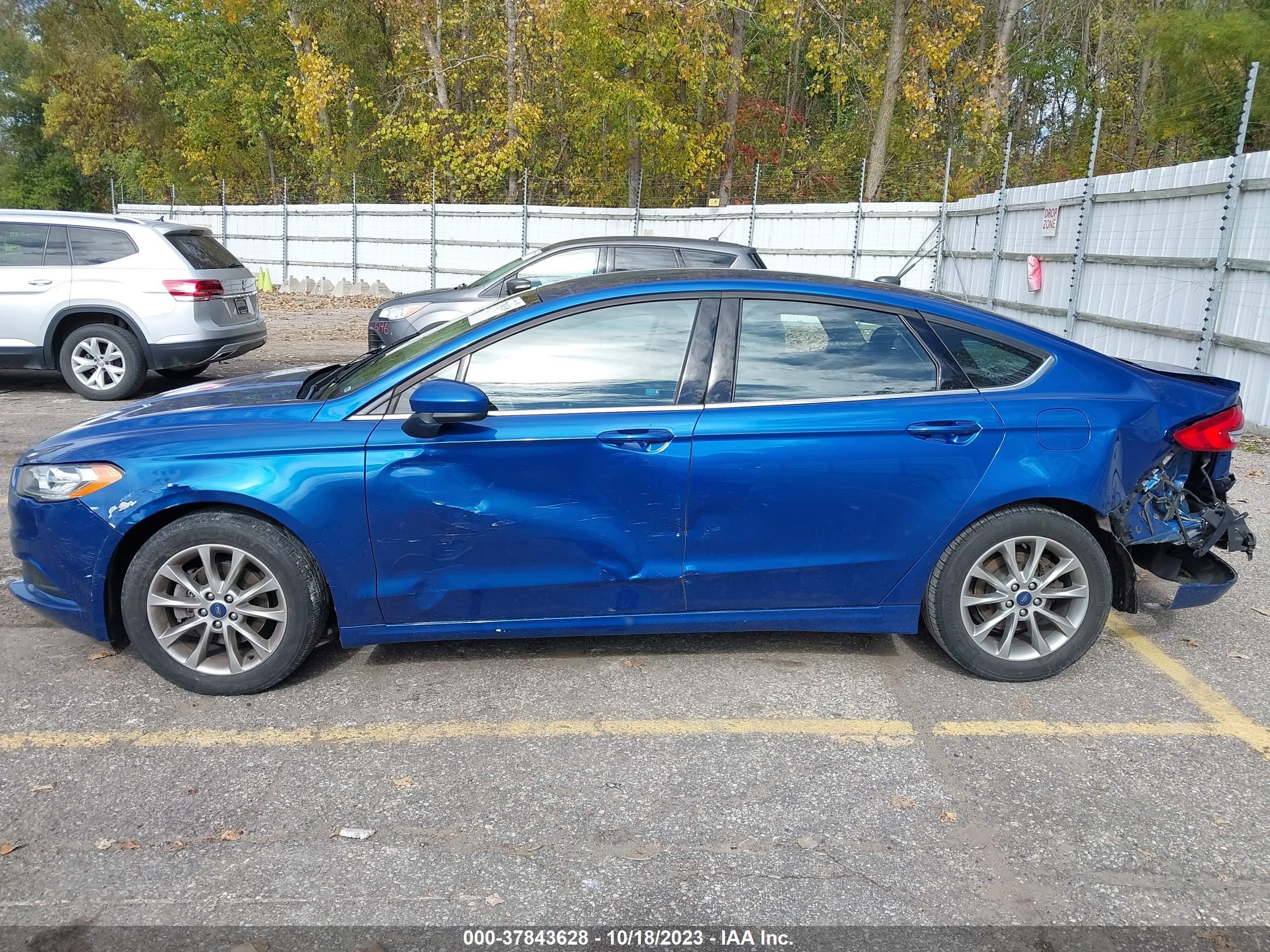 Photo 13 VIN: 3FA6P0HD9HR310937 - FORD FUSION 