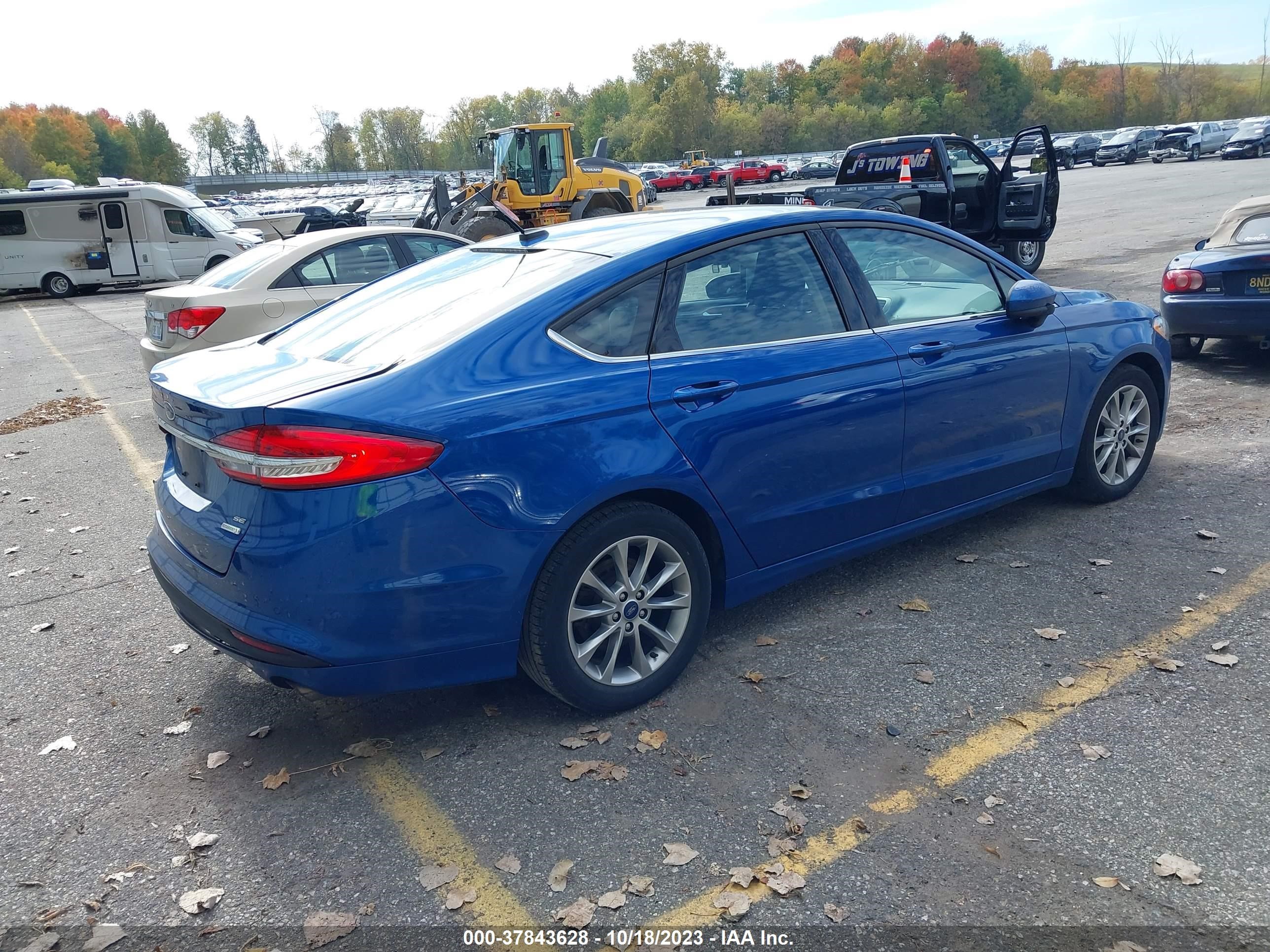 Photo 3 VIN: 3FA6P0HD9HR310937 - FORD FUSION 