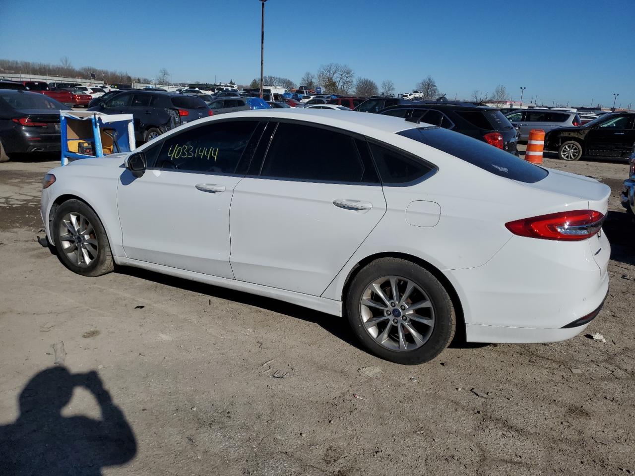 Photo 1 VIN: 3FA6P0HD9HR335871 - FORD FUSION 