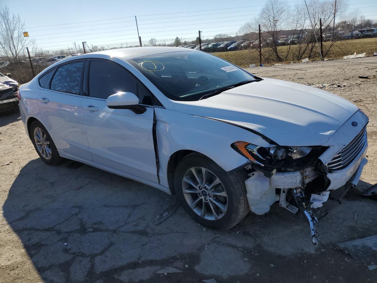 Photo 3 VIN: 3FA6P0HD9HR335871 - FORD FUSION 