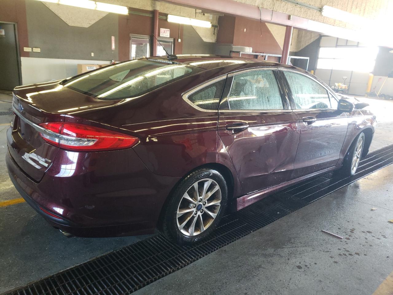 Photo 2 VIN: 3FA6P0HD9HR342190 - FORD FUSION 