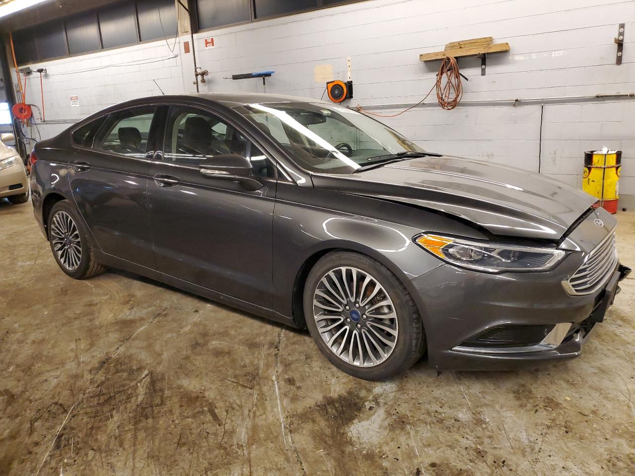 Photo 3 VIN: 3FA6P0HD9JR126832 - FORD FUSION 