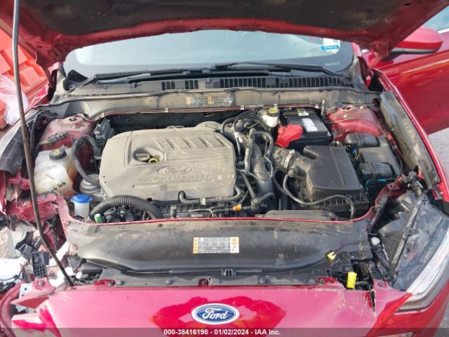 Photo 9 VIN: 3FA6P0HD9JR127432 - FORD FUSION 