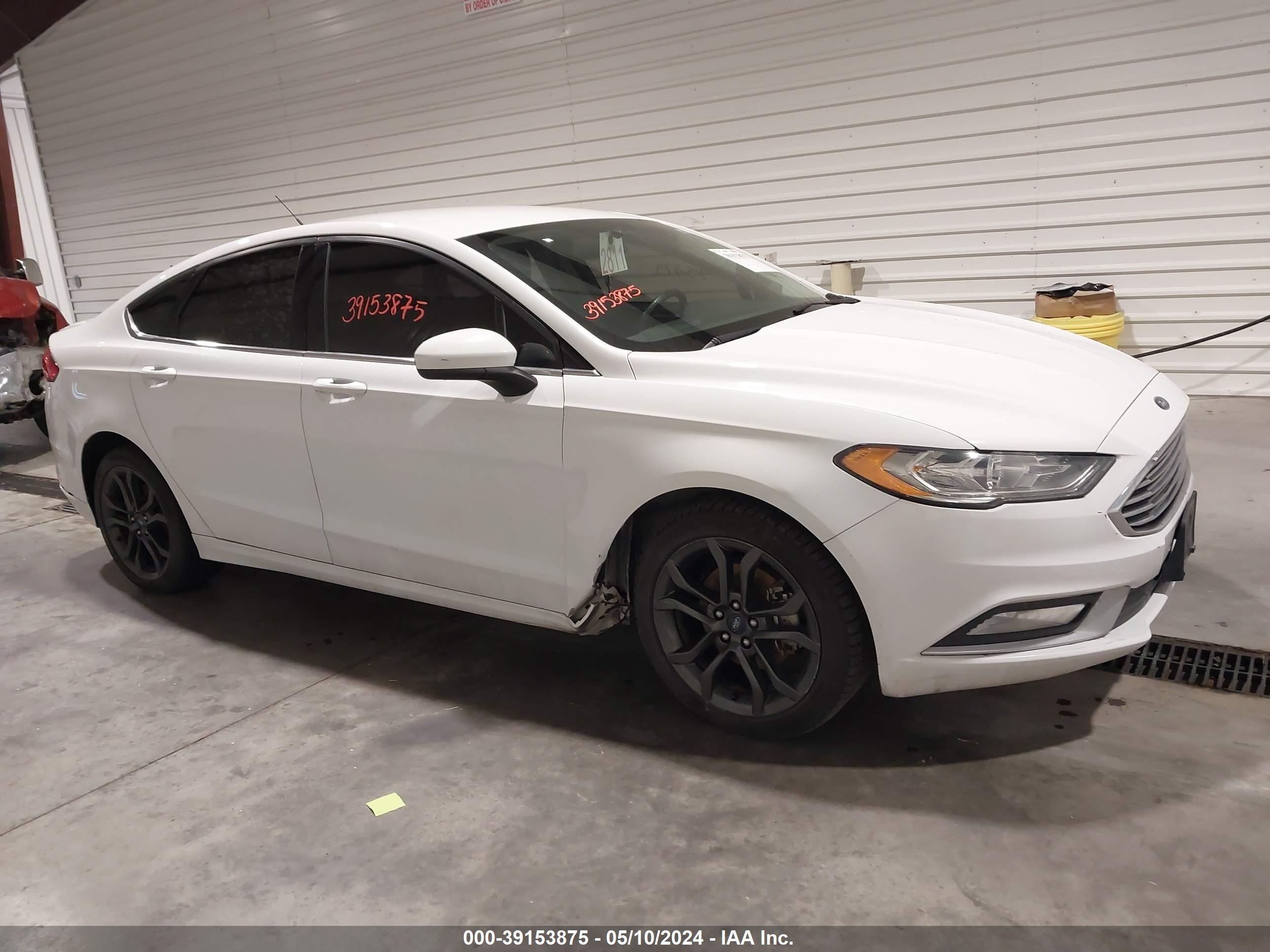 Photo 12 VIN: 3FA6P0HD9JR180793 - FORD FUSION 