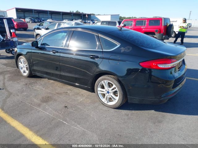 Photo 2 VIN: 3FA6P0HD9JR208155 - FORD FUSION 