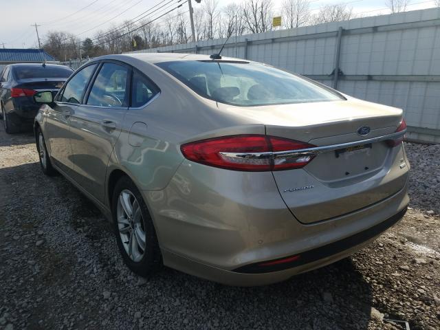 Photo 2 VIN: 3FA6P0HD9JR210827 - FORD FUSION SE 