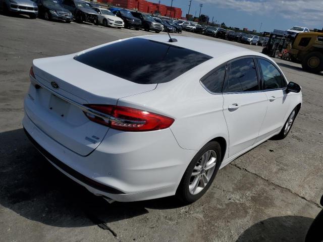 Photo 2 VIN: 3FA6P0HD9JR232570 - FORD FUSION SE 