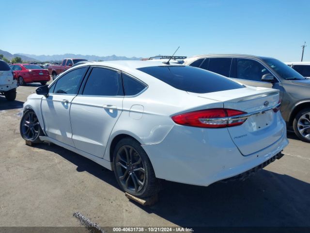 Photo 2 VIN: 3FA6P0HD9JR267903 - FORD FUSION 