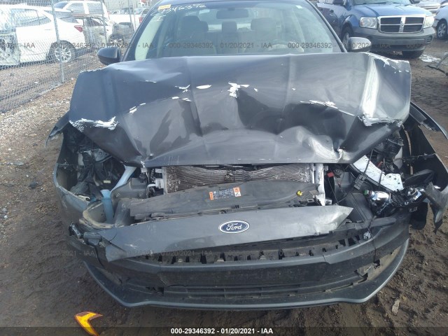 Photo 5 VIN: 3FA6P0HD9JR272423 - FORD FUSION 