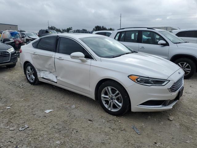 Photo 3 VIN: 3FA6P0HD9JR280828 - FORD FUSION SE 