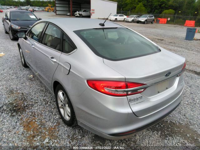 Photo 2 VIN: 3FA6P0HD9JR281705 - FORD FUSION 