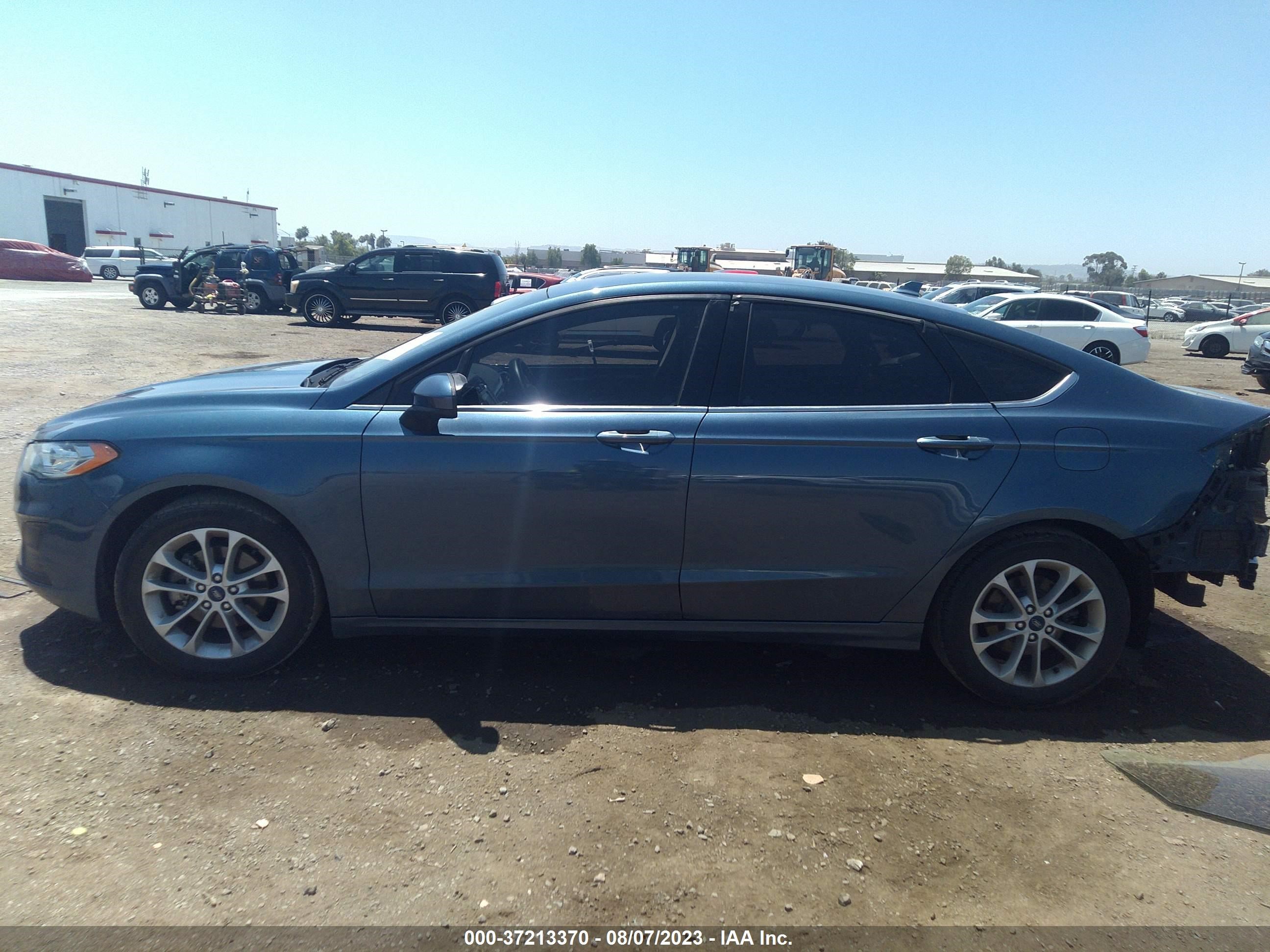 Photo 14 VIN: 3FA6P0HD9KR200980 - FORD FUSION 